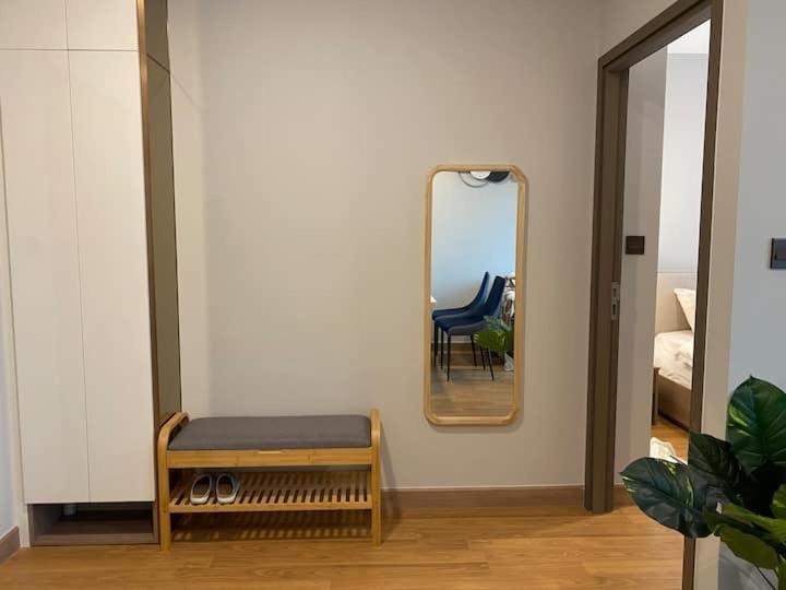 Modern Style Room With Sky Pool 古城边天际泳池公寓 Chiang Mai Luaran gambar